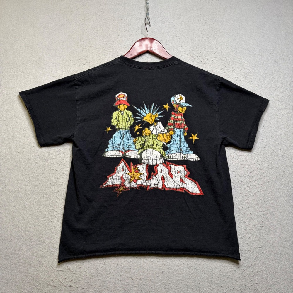 A-Lab Graphic T-Shirt Mens Medium Black Y2K Streetwear Raw Hem Character Print